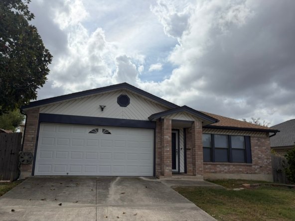 6664 Snow Meadow Dr, Converse, TX 78109 - 3-bedroom house for rent, exterior
